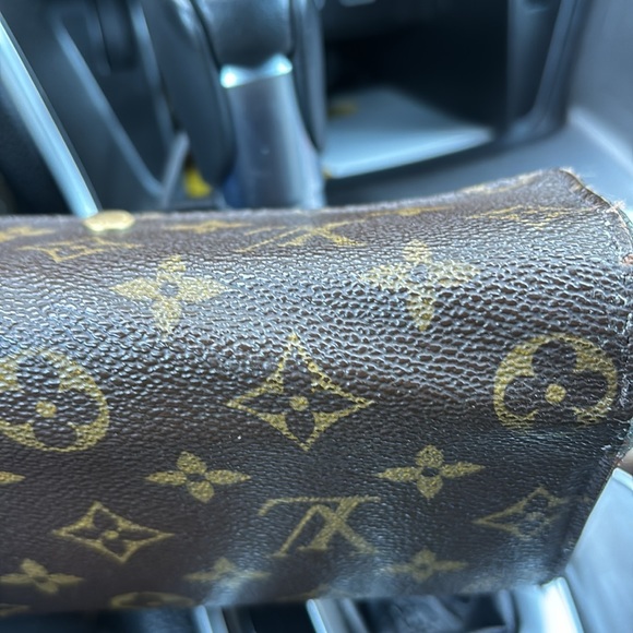 Authentic Lv wallet long - Picture 15 of 16